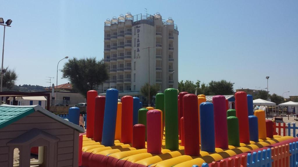 Hotel Nuovo Diana Сенигалия Екстериор снимка